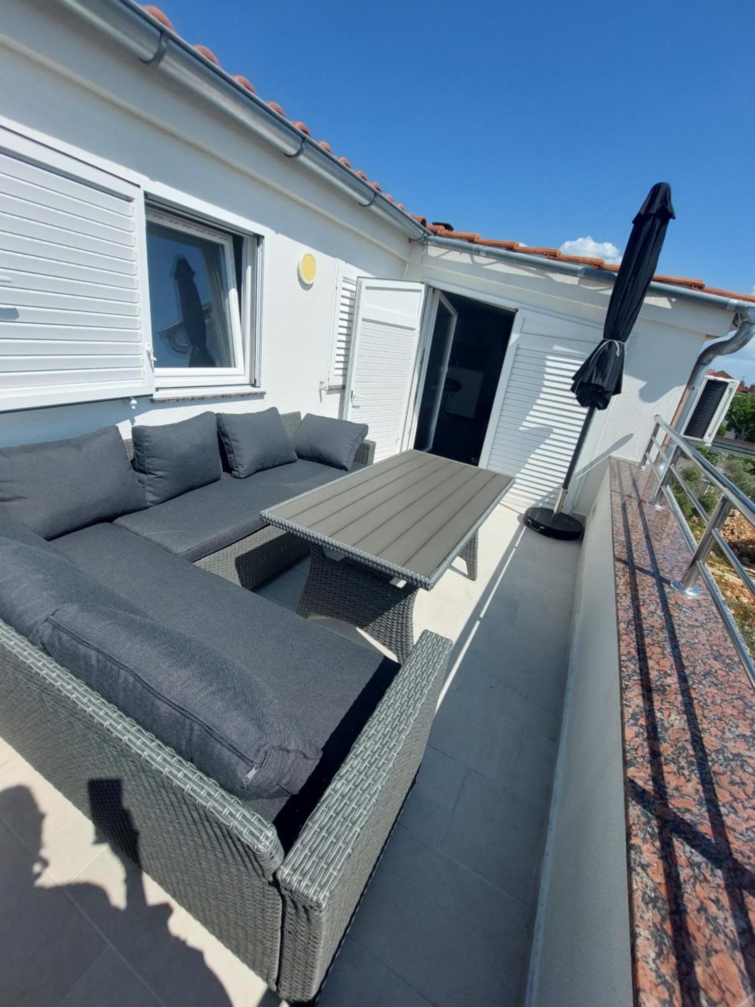 Apartman Nella Biograd na Moru Kültér fotó